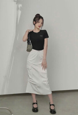 Chân váy dài trắng cạp cao túi hôp 2 bên nhún 2 bên JI JI LONG SKIRT/WH